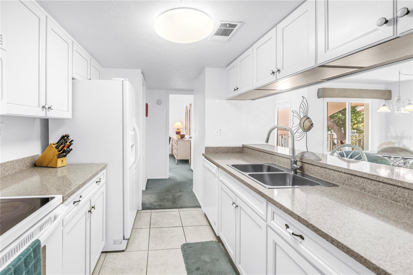 BERMUDA BAY BEACH CONDO - Residential