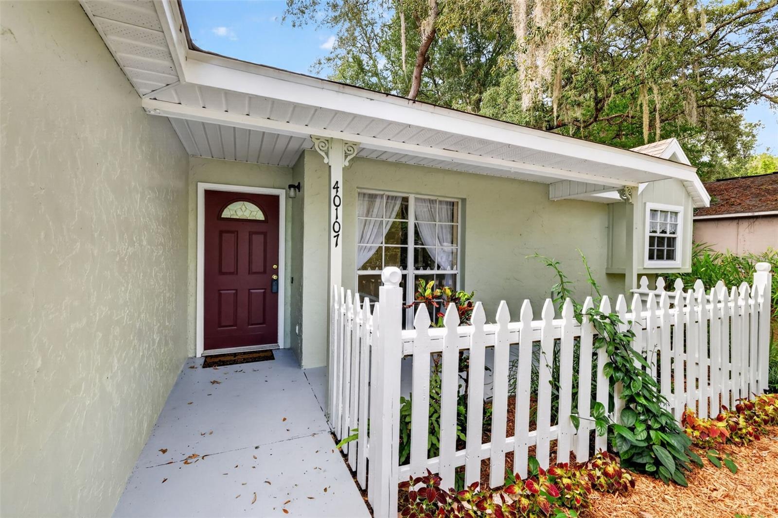 40107 OAKRIDGE DRIVE