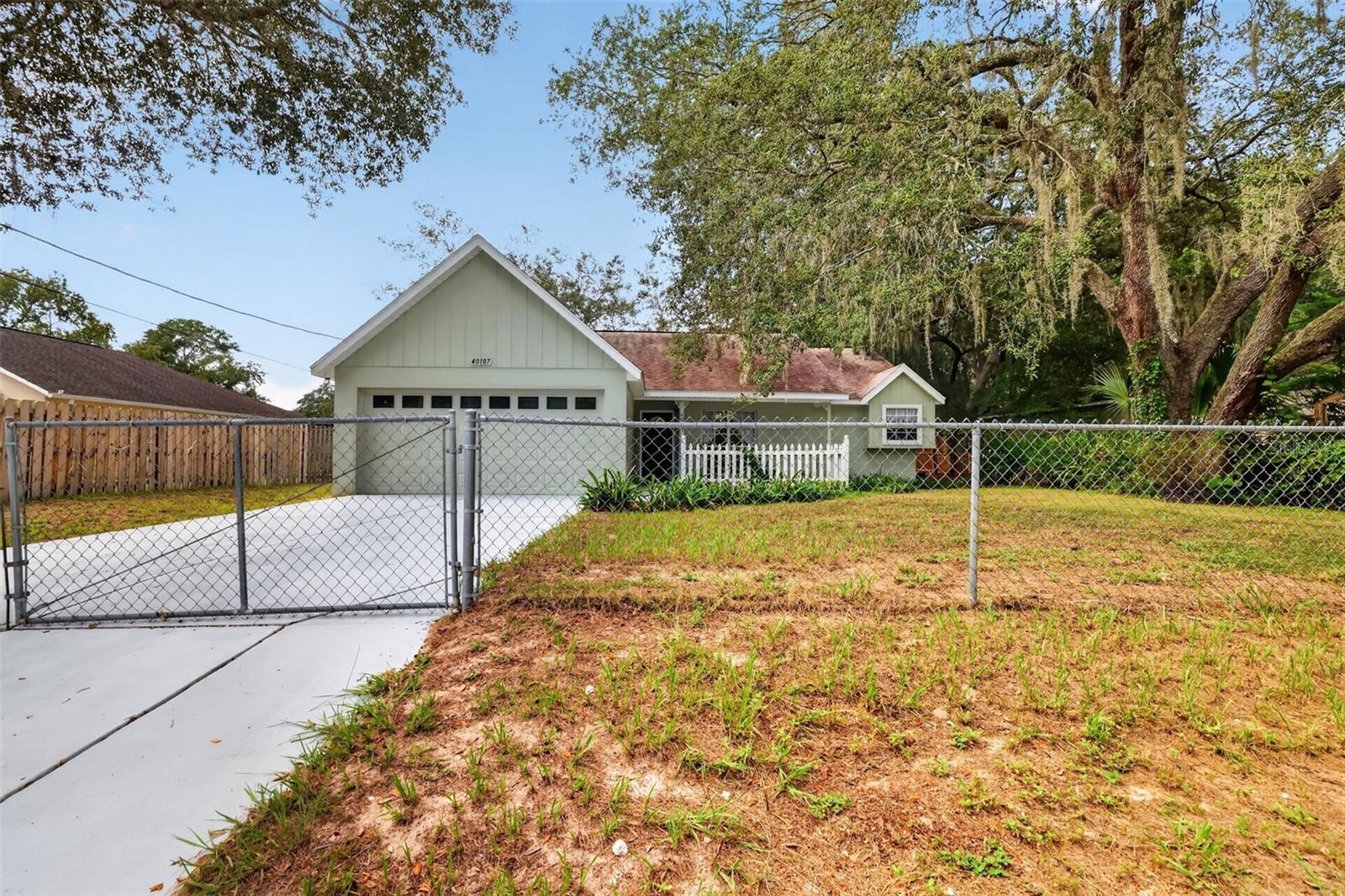 40107 OAKRIDGE DRIVE