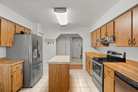 Tiny photo for 1930 NW 60th Avenue, Ocala, FL 34482 (MLS # OM718497)