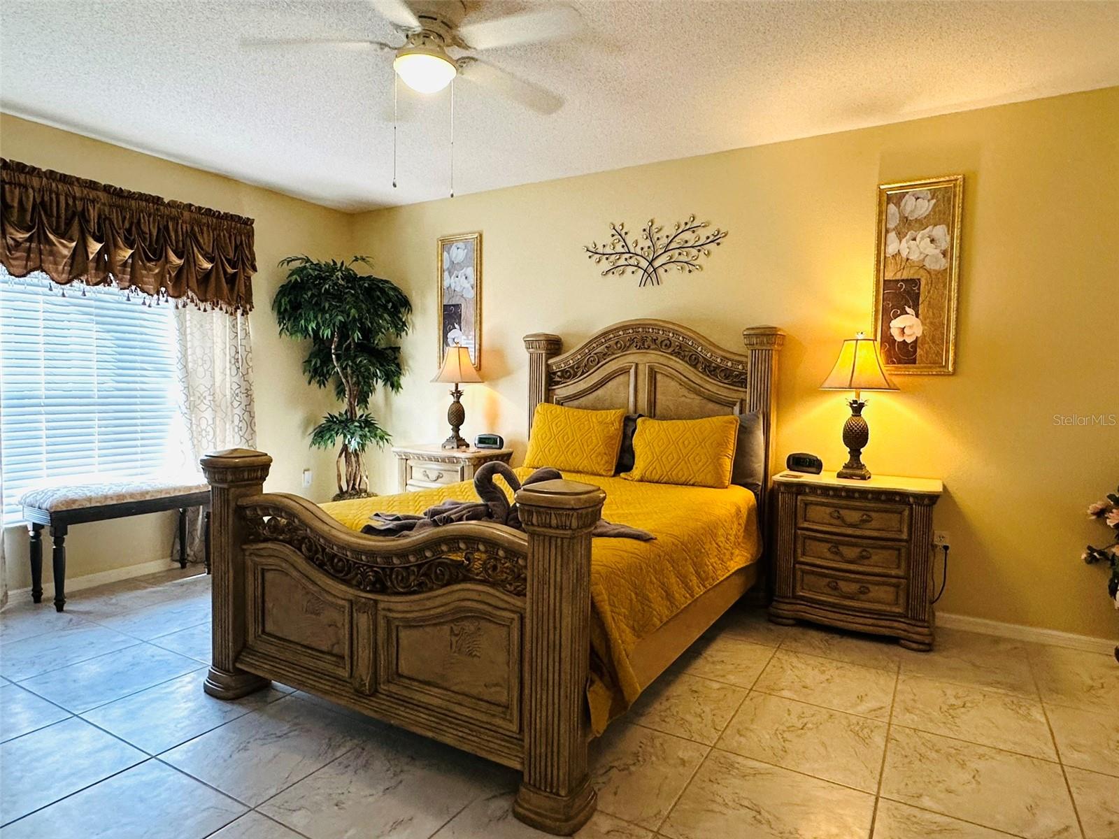 LAKE BERKLEY RESORT PH 2 - Residential