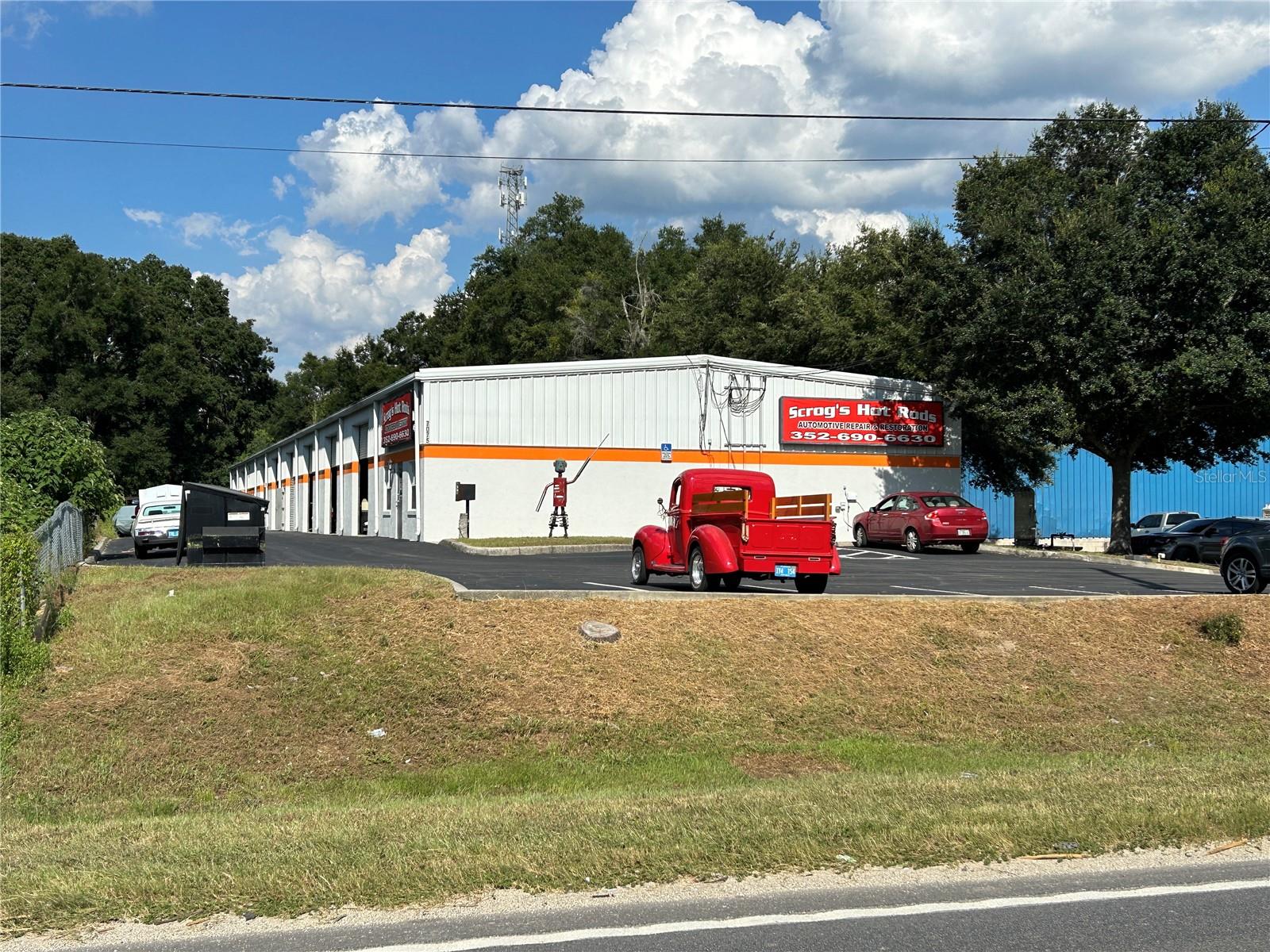 Lobby, Office, office bathroom. 2 12' x 12' overhead doors leading to open work area and 1 warehouse bathroom. Rate being determined...approximately $9sf base rent + $3.08/sf NNN rent = $3,145.83/mo plus sales tax.