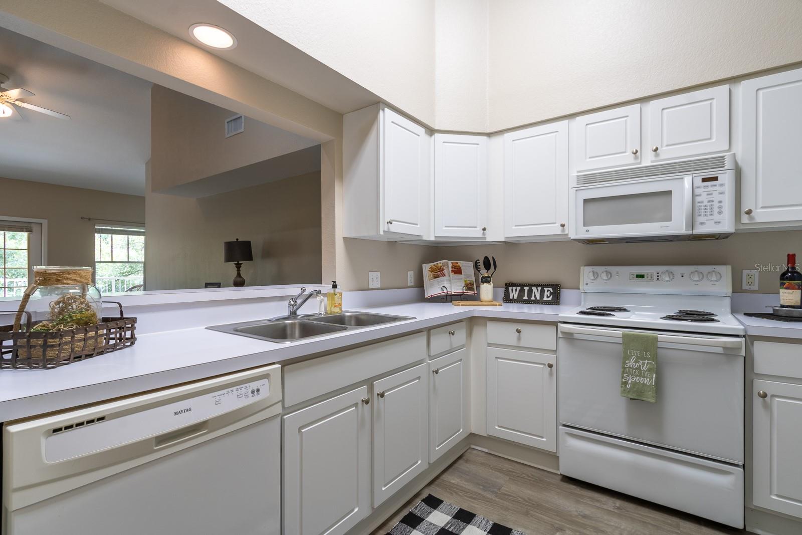 9177 SW 52ND ROAD E302
