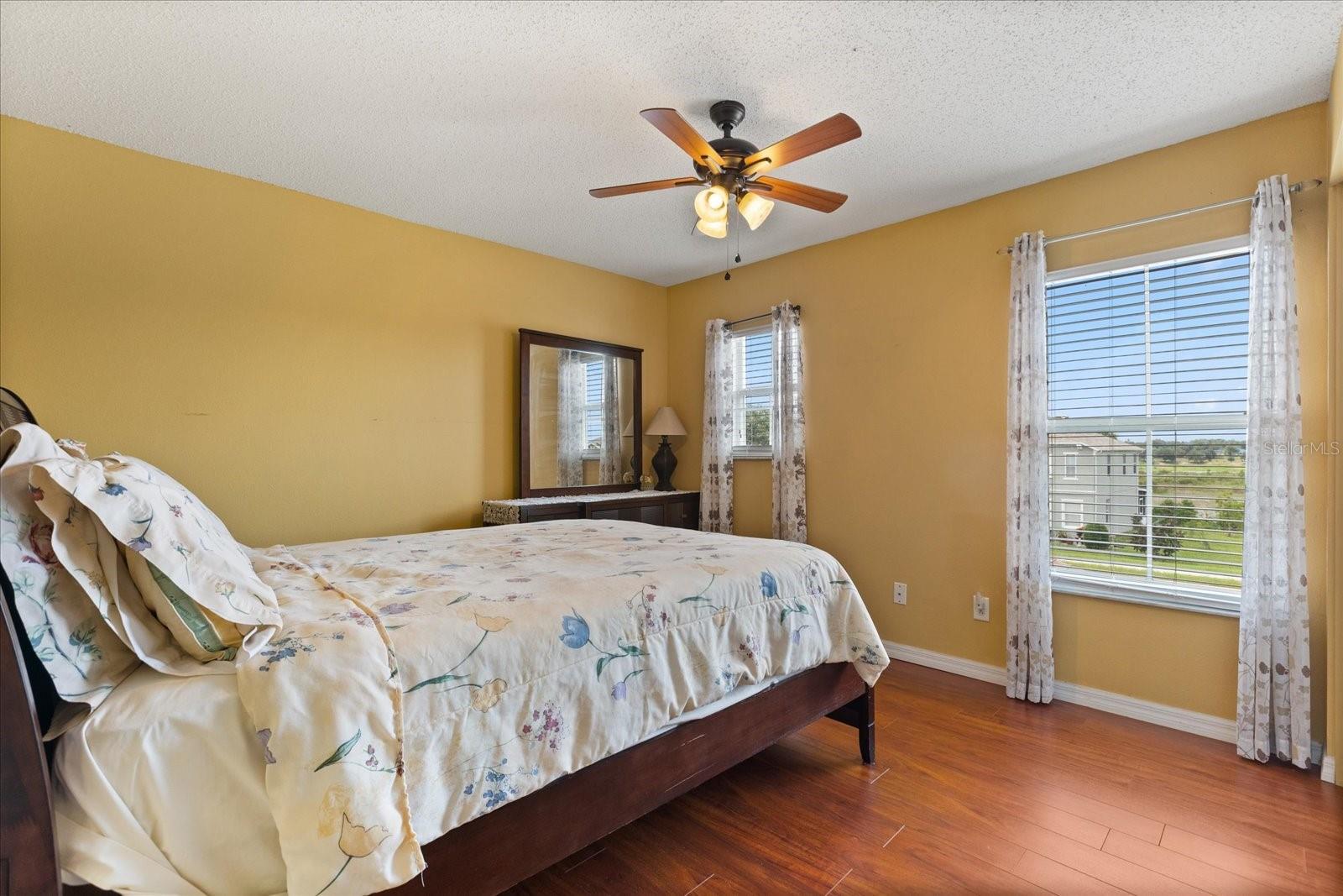 OAK LNDG - Residential