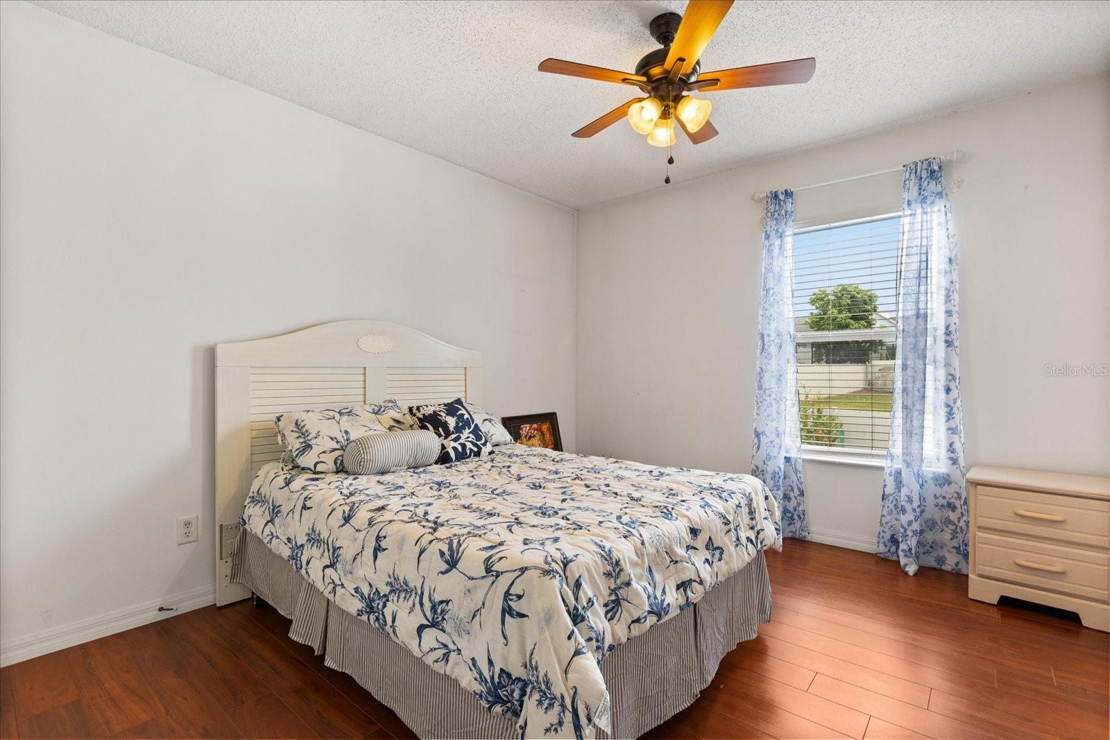 OAK LNDG - Residential