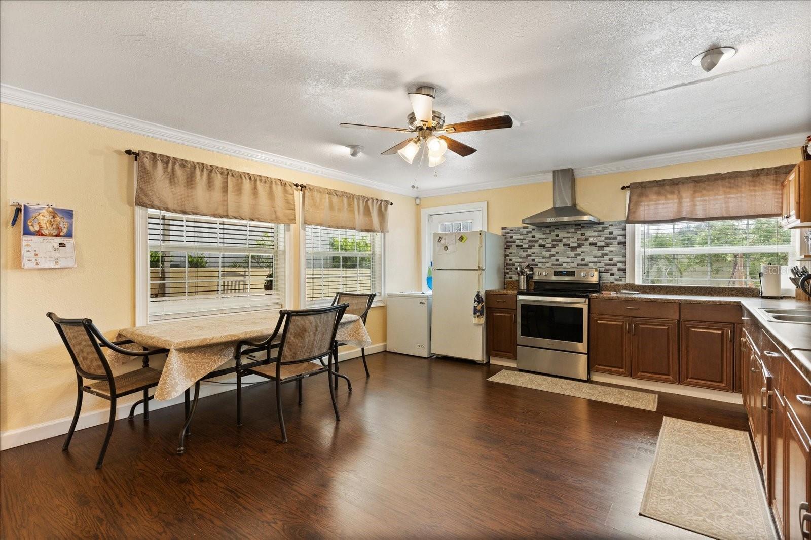 OAK LNDG - Residential