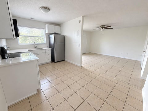 Tiny photo for 900 N Bay Street #2, Eustis, FL 32726 (MLS # O6452438)