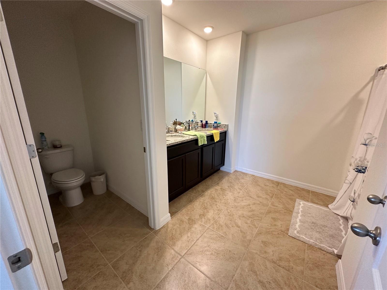 EAGLE HAMMOCK - Residential Lease