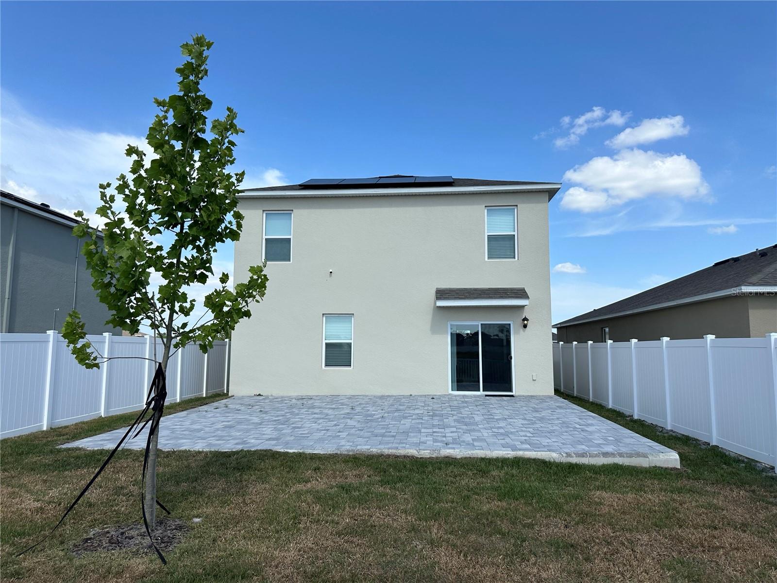 EAGLE HAMMOCK - Residential Lease