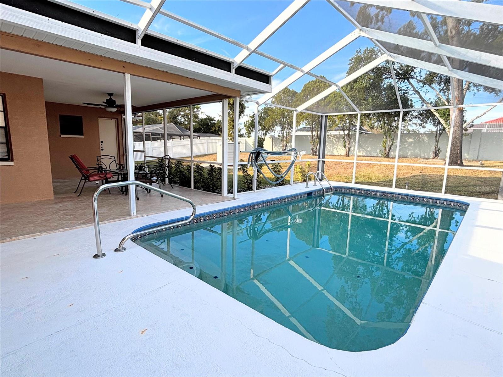 SEVEN HILLS - Residential Lease