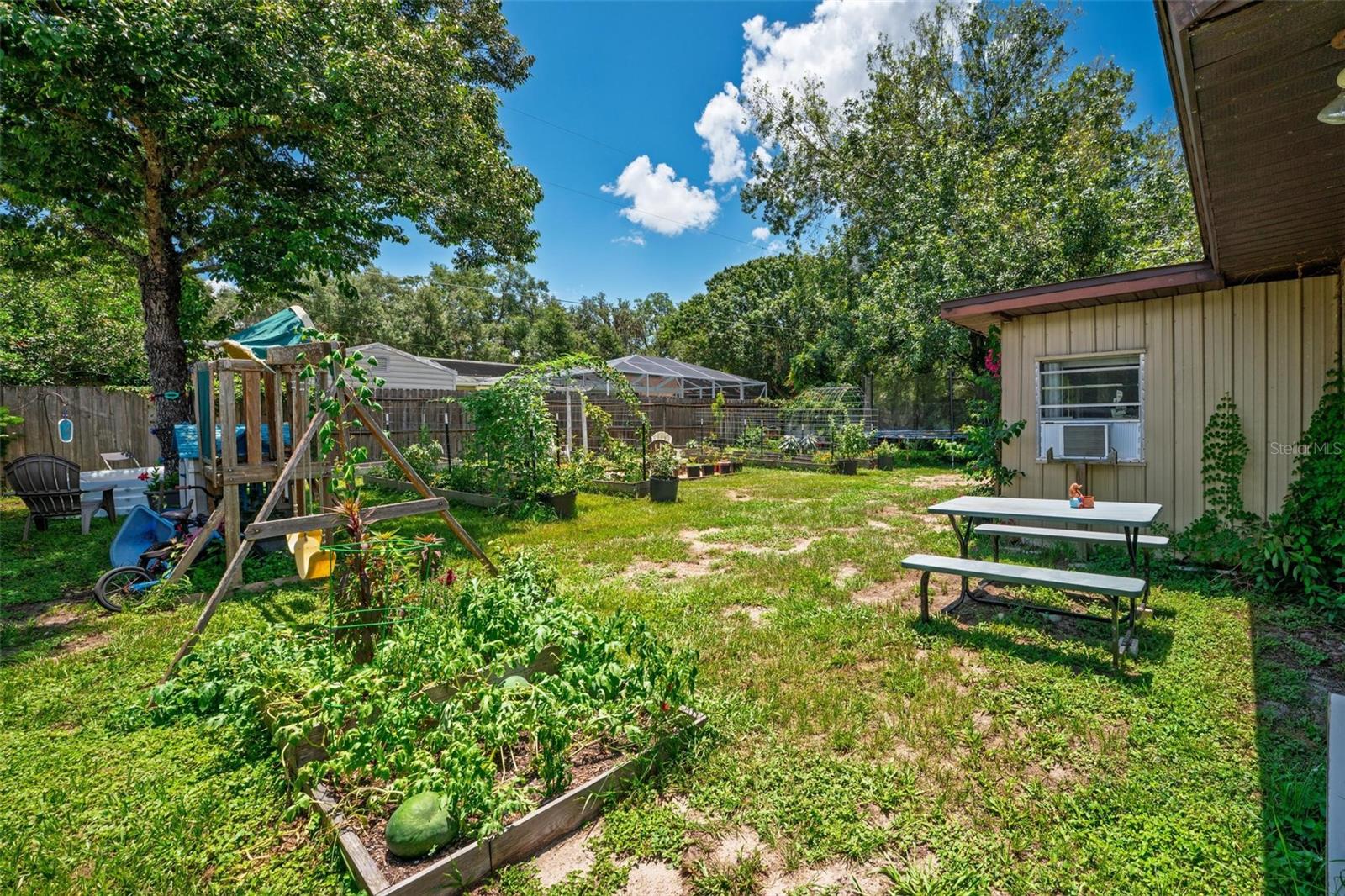 CRESCENT COVE - Residential