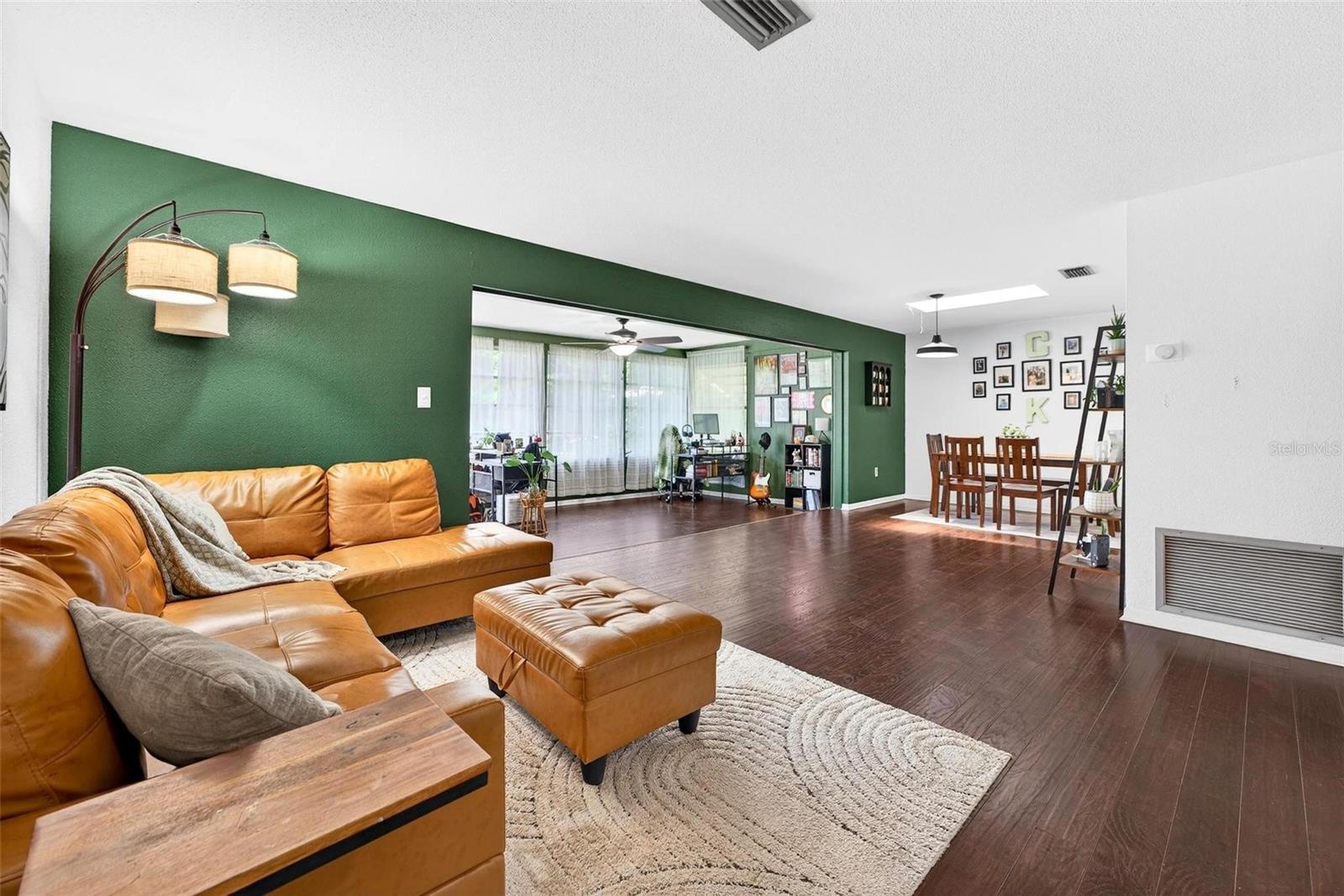 CRESCENT COVE - Residential