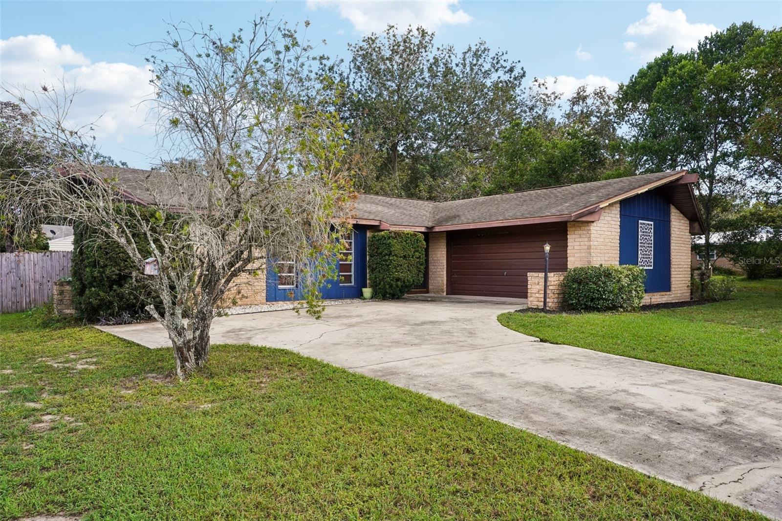 CRESCENT COVE - Residential