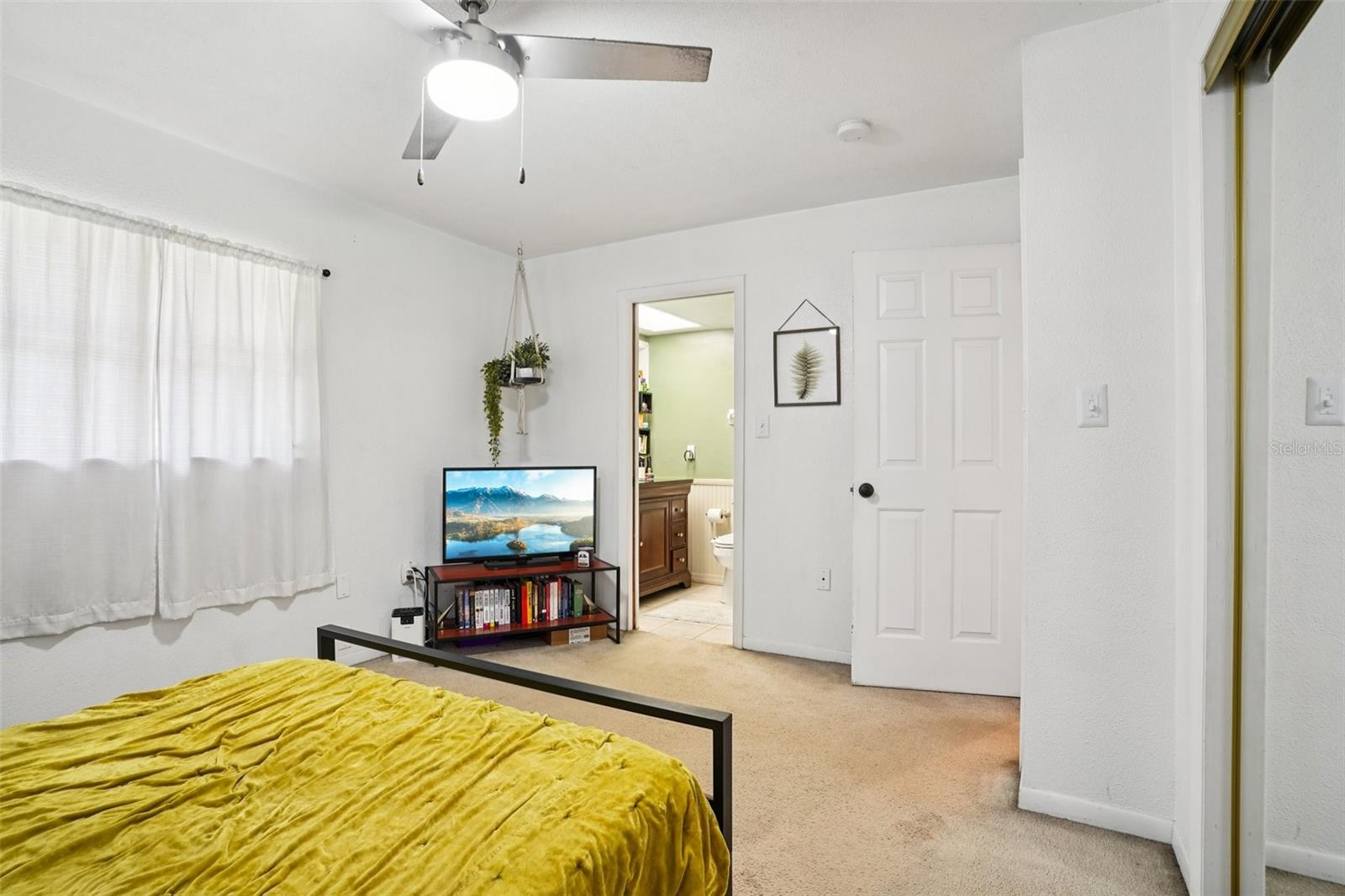 CRESCENT COVE - Residential