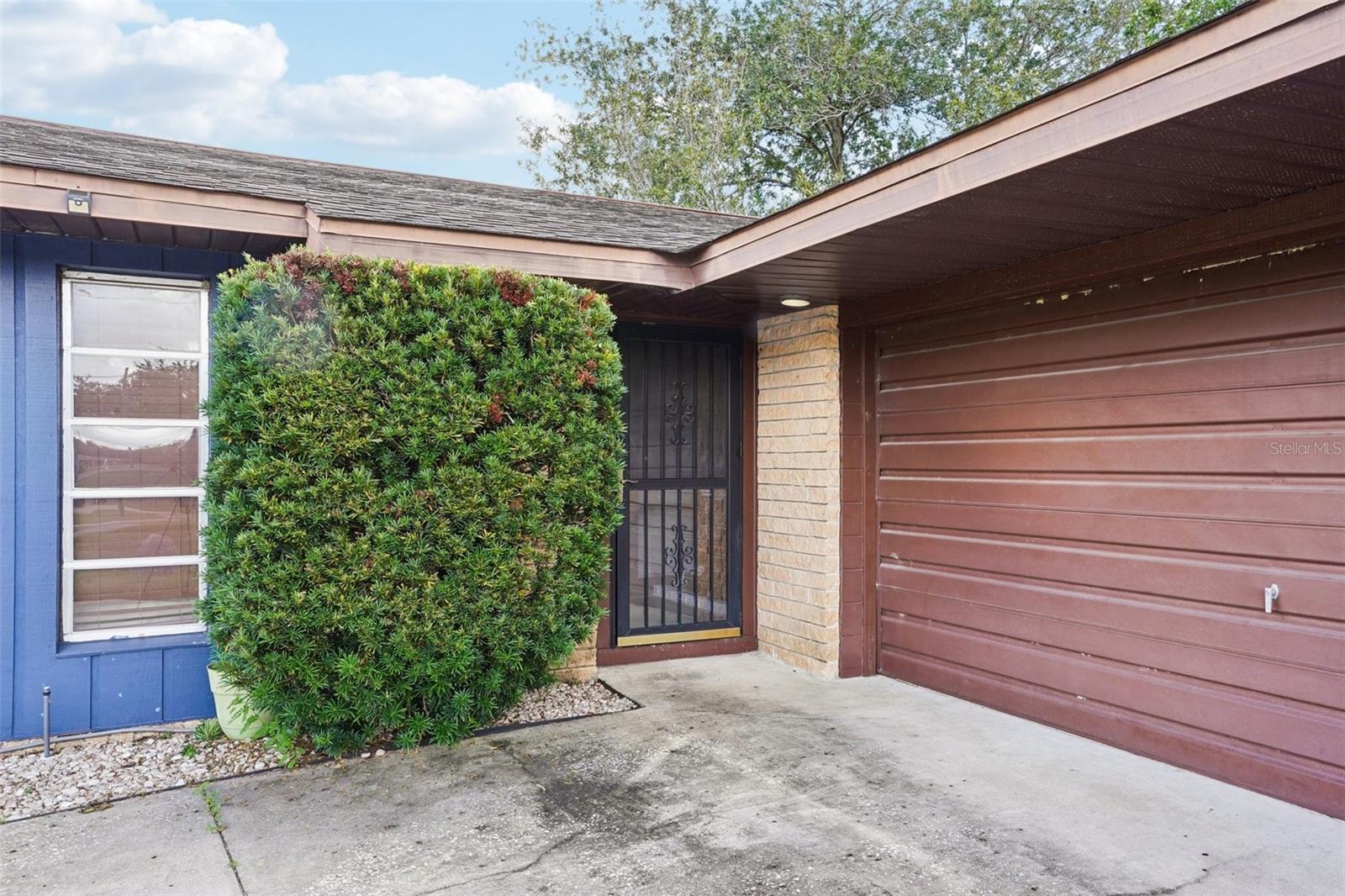 CRESCENT COVE - Residential