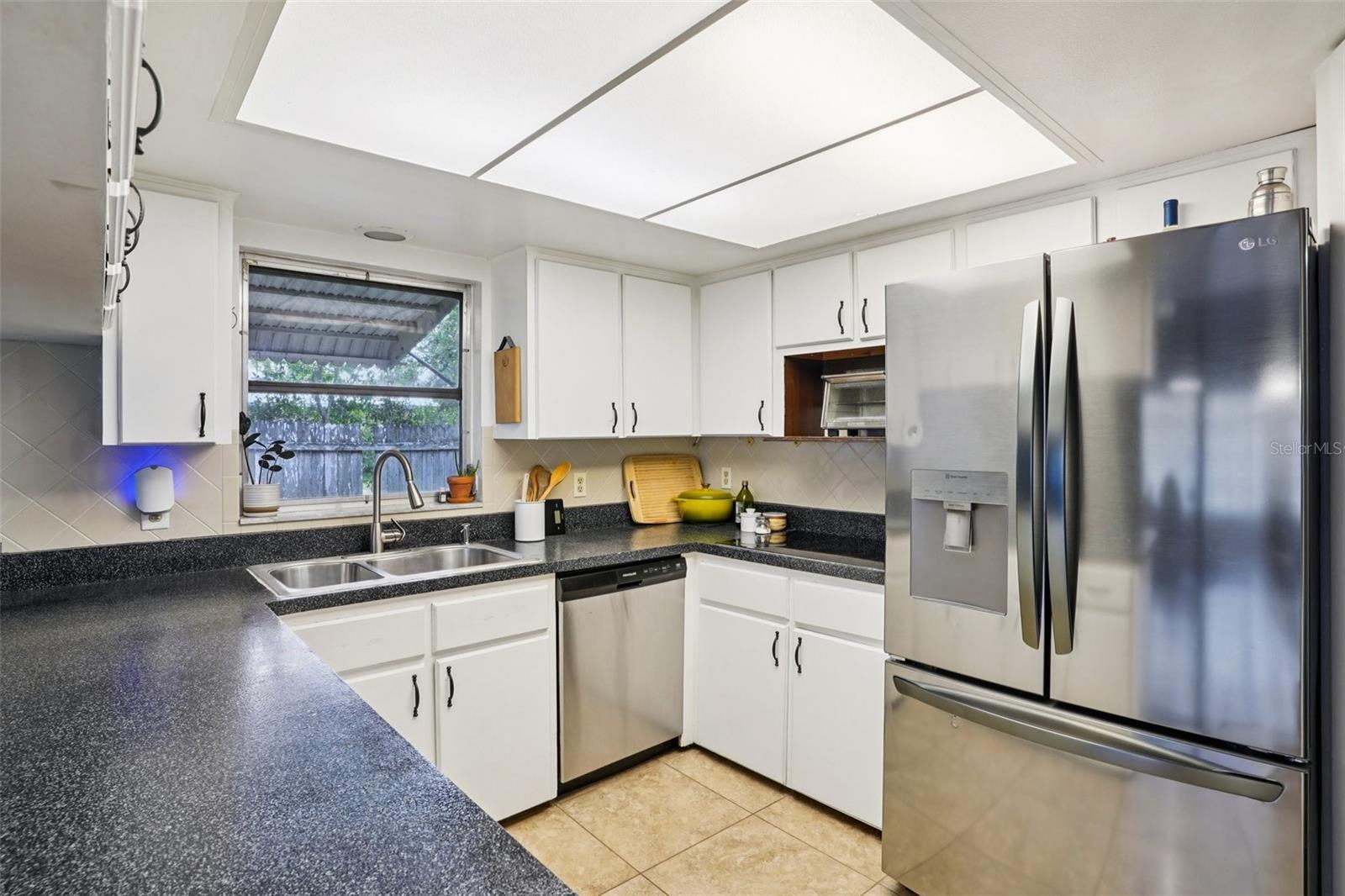 CRESCENT COVE - Residential