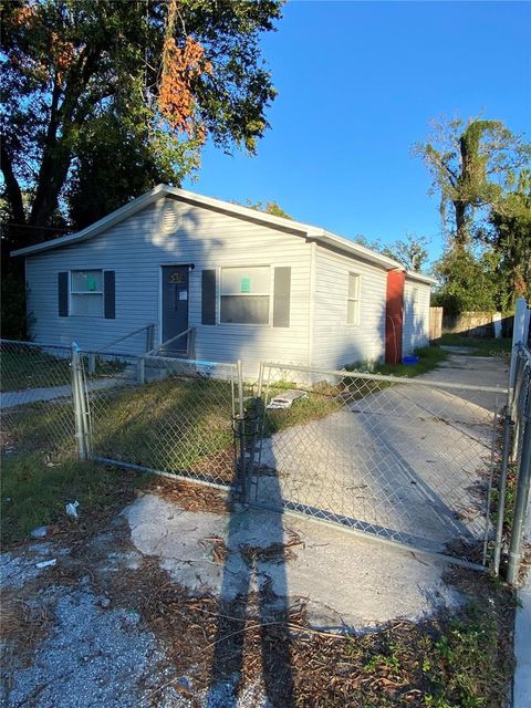 A home in TAMPA