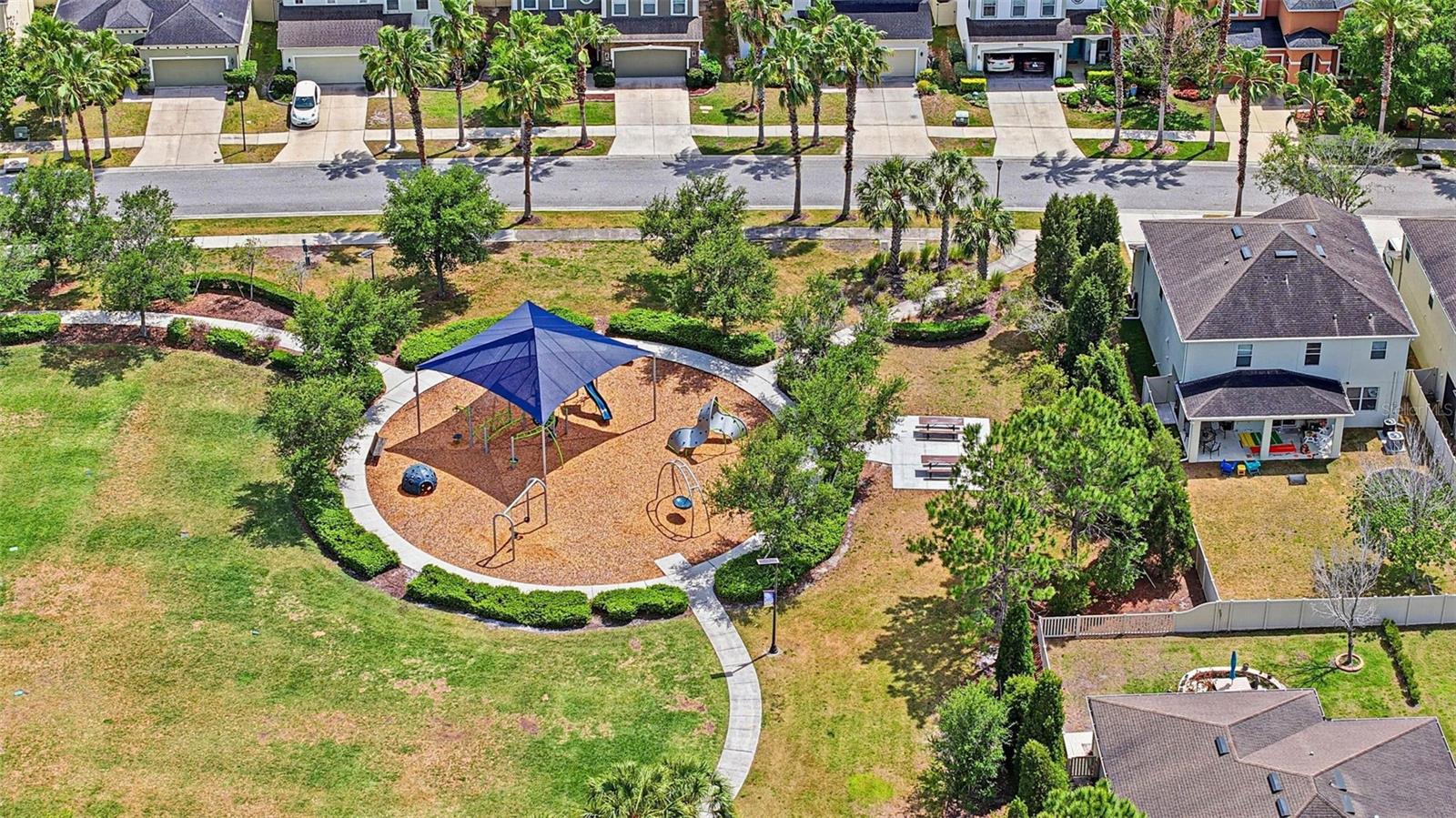 LUCAYA LAKE CLUB PH 1B - Residential