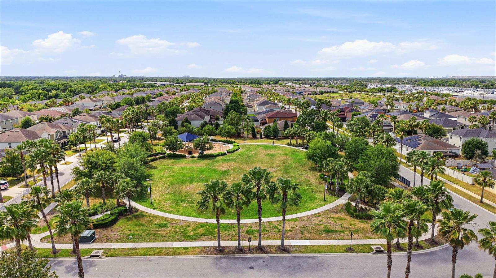 LUCAYA LAKE CLUB PH 1B - Residential