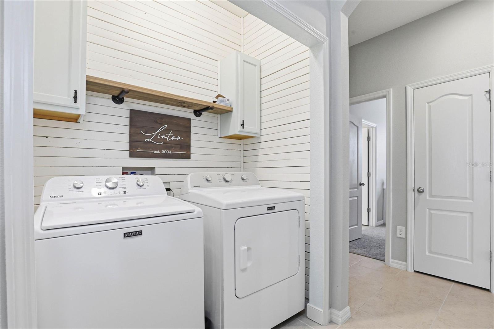 LUCAYA LAKE CLUB PH 1B - Residential