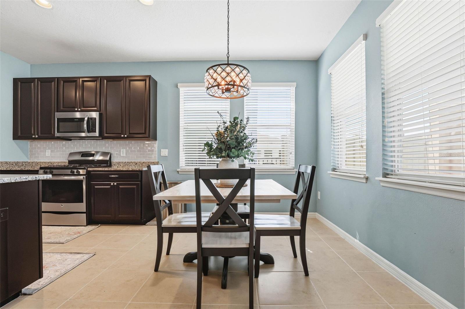 LUCAYA LAKE CLUB PH 1B - Residential