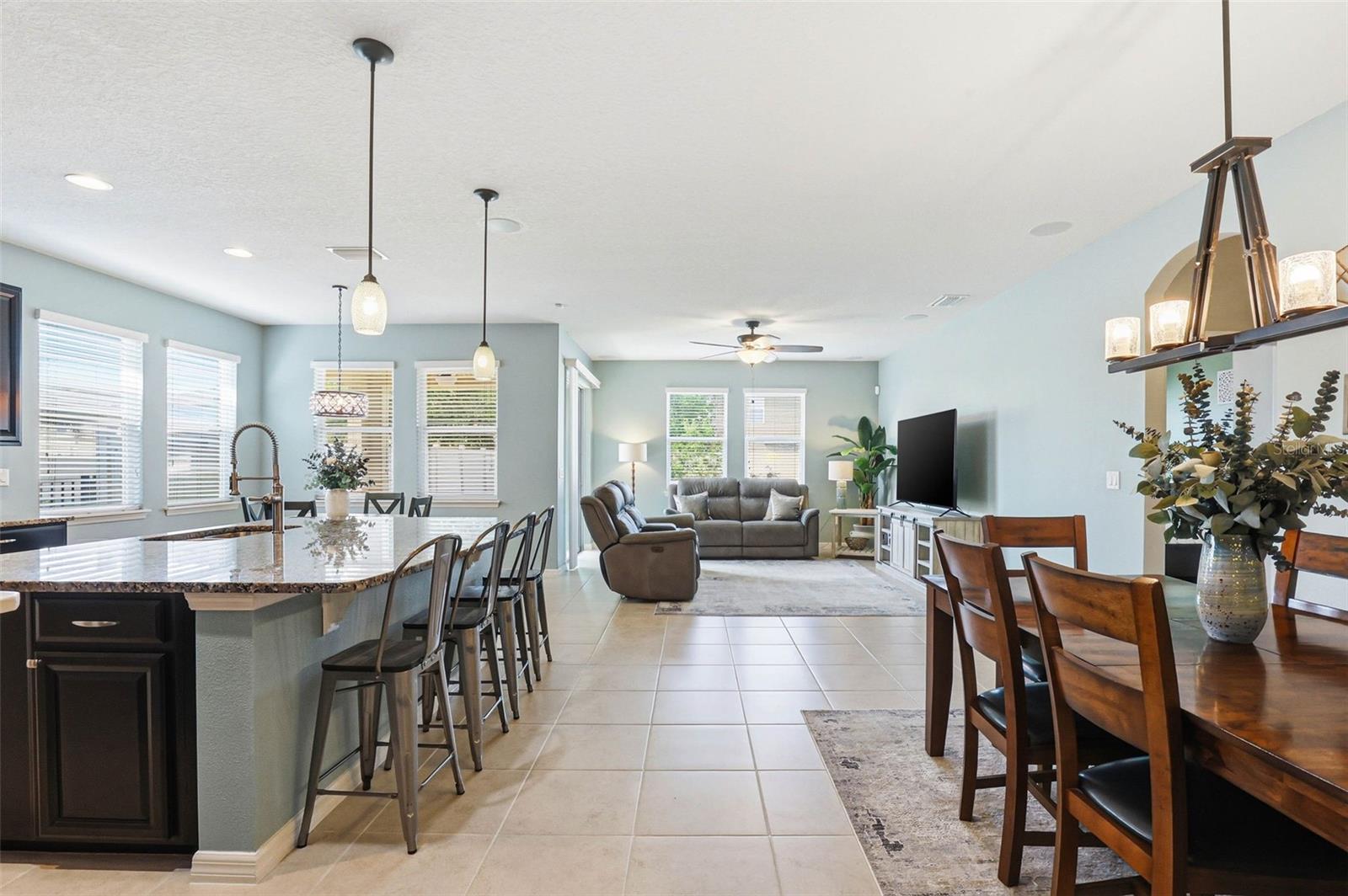 LUCAYA LAKE CLUB PH 1B - Residential