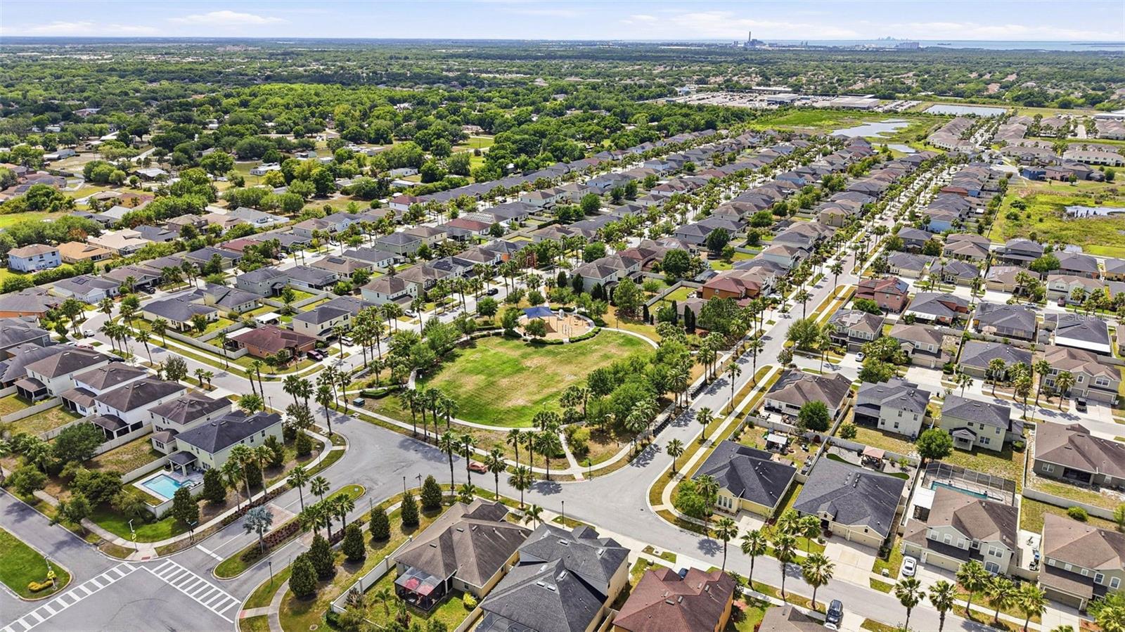 LUCAYA LAKE CLUB PH 1B - Residential