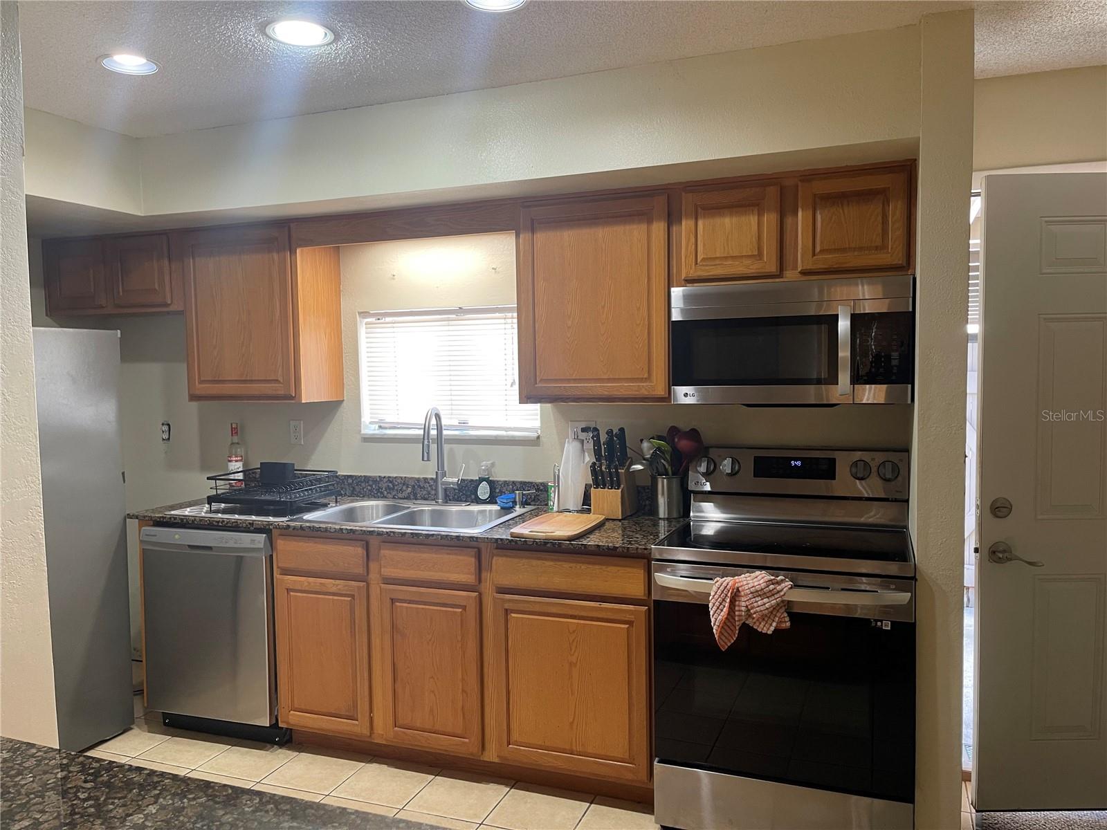 MEADOWOOD CONDOMINIUM VILLAGE - Residential