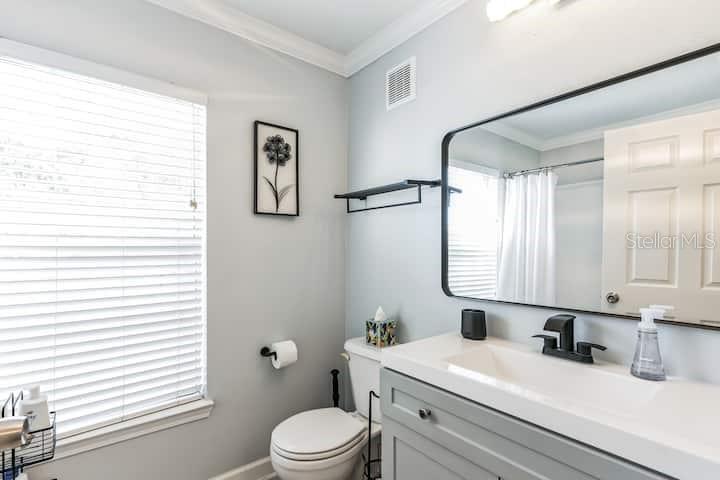 EQUESTRIAN PARC AT HIGHWOODS P - Residential Lease