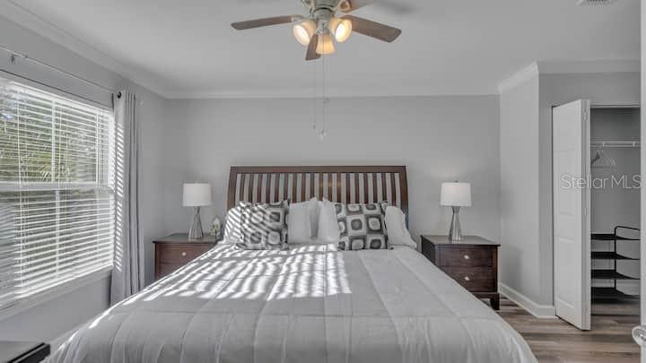 EQUESTRIAN PARC AT HIGHWOODS P - Residential Lease