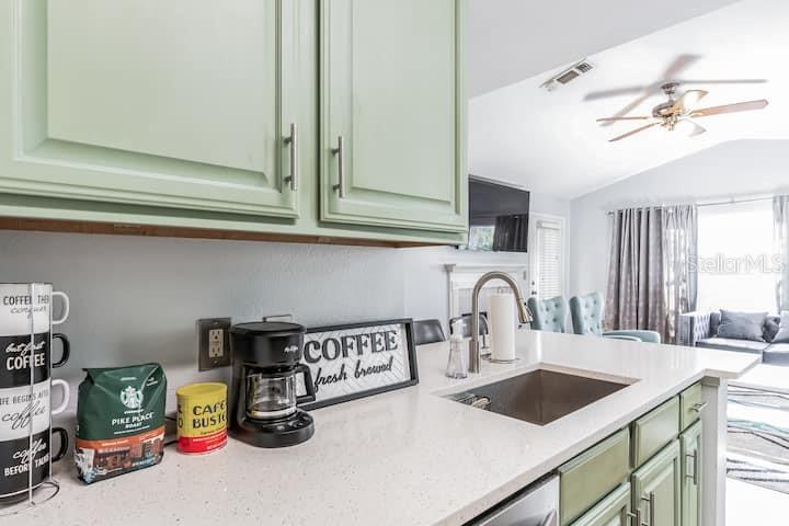 EQUESTRIAN PARC AT HIGHWOODS P - Residential Lease