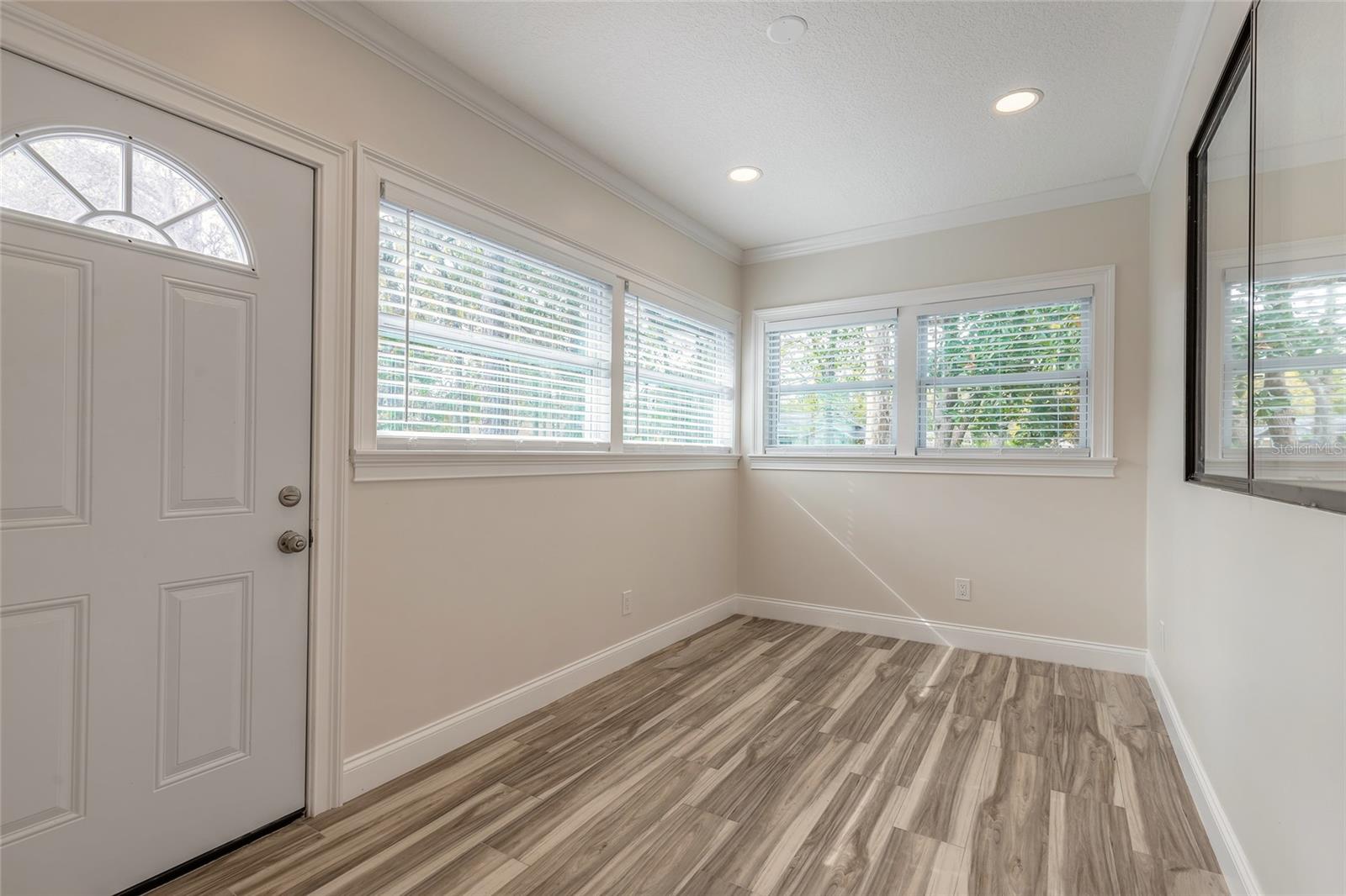 SUMMER TREES UNIT 01 - Residential