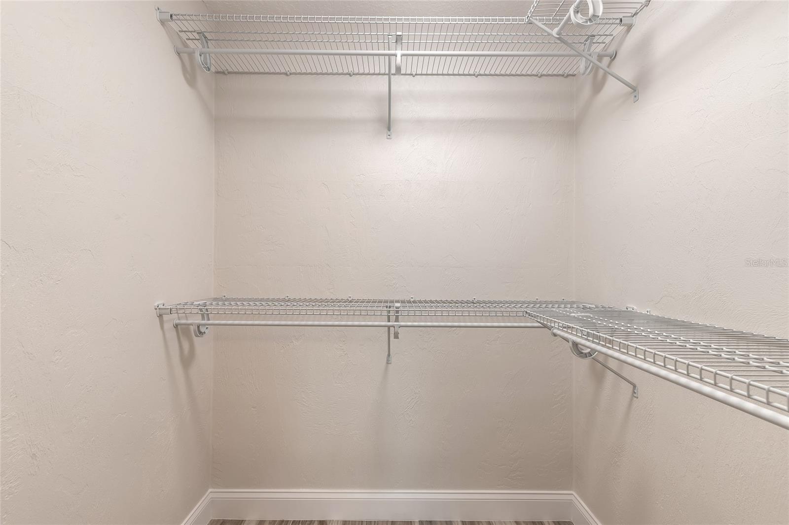 SUMMER TREES UNIT 01 - Residential