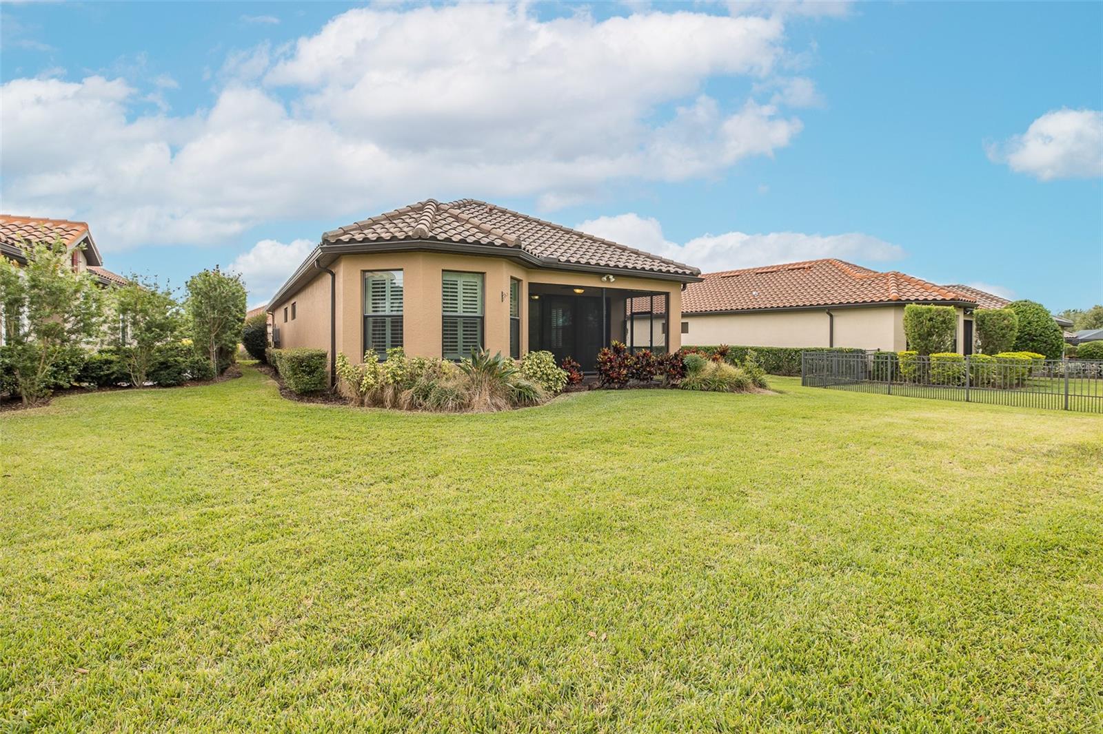 ESPLANADE/STARKEY RANCH PH 1 - Residential