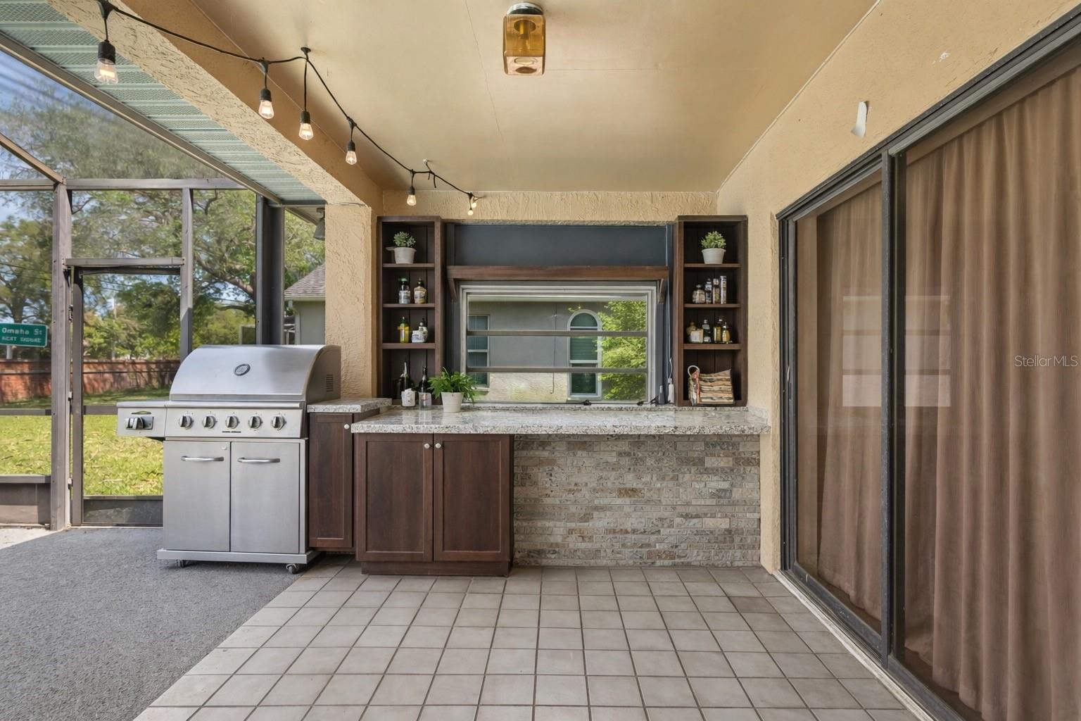 HIDDEN LAKE - Residential