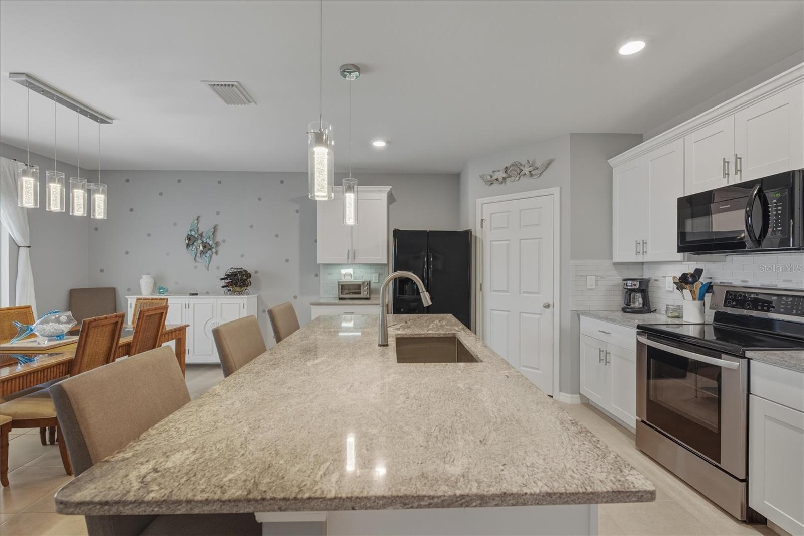 WATERFORD ESTATES PH 2B & 2C - Residential