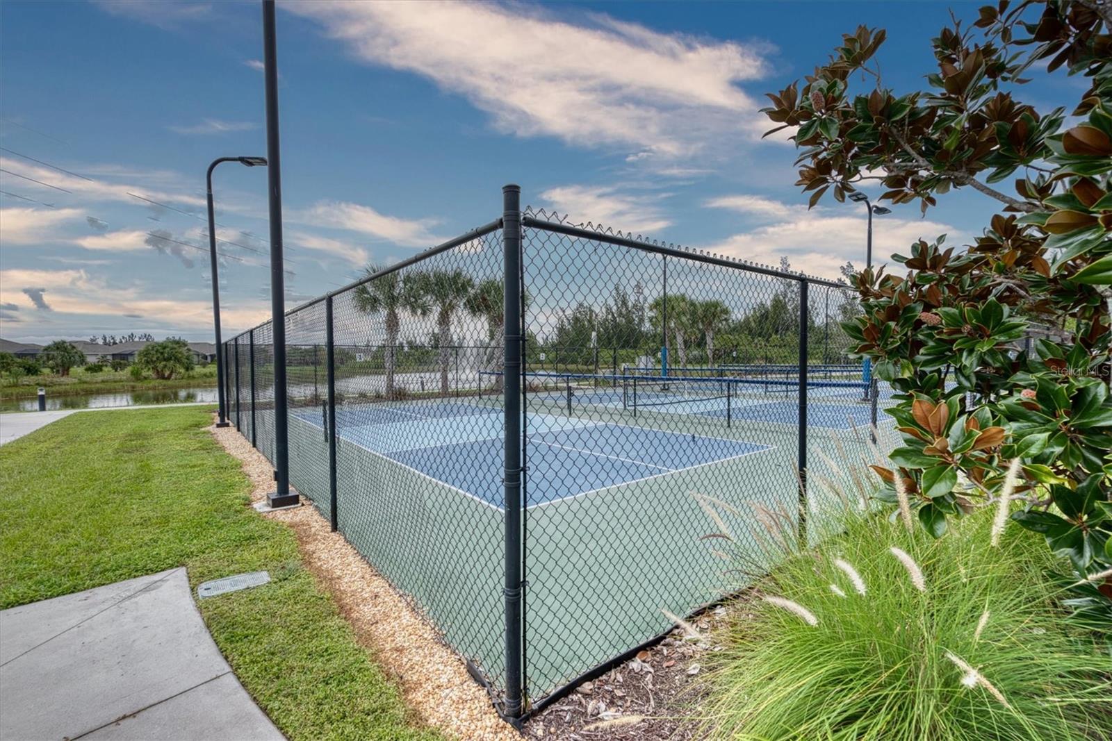 WATERFORD ESTATES PH 2B & 2C - Residential