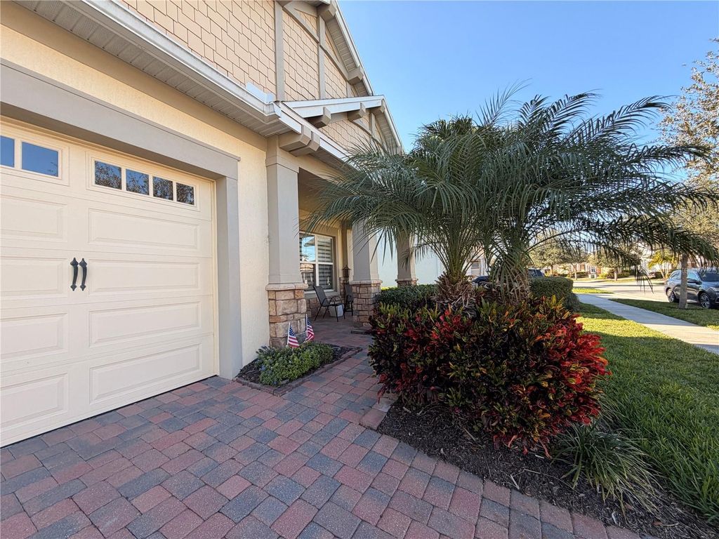 Photo of 5014 E Fountainwood Drive, Saint Cloud, FL 34772 (MLS # O6376914)