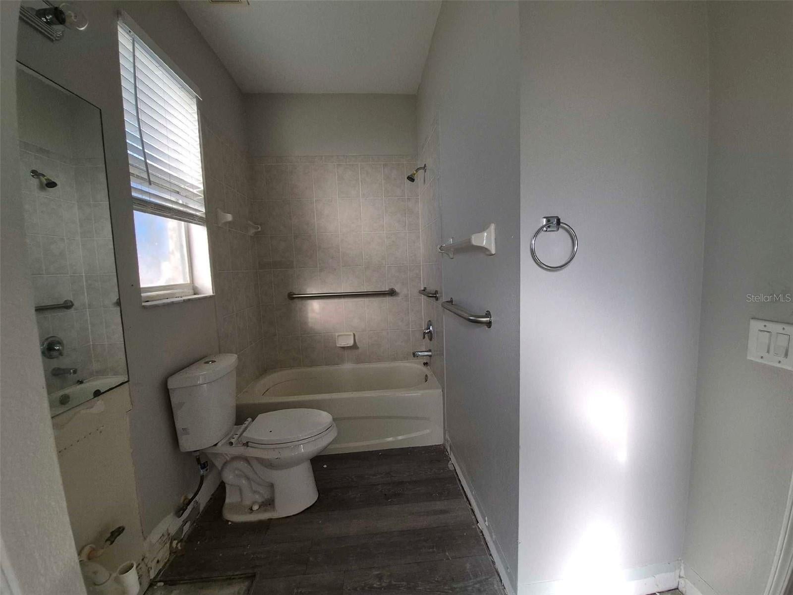 8109 ORANGE SPRING DRIVE