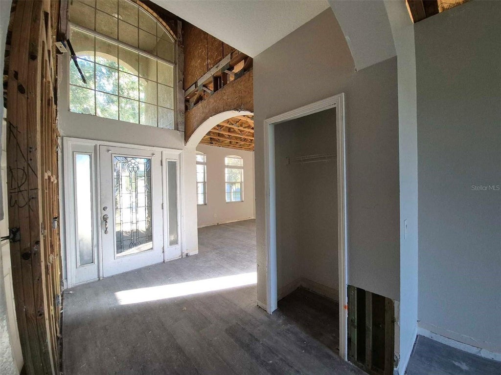 Photo of 8109 Orange Spring Drive, Ruskin, FL 33573 (MLS # O6453058)