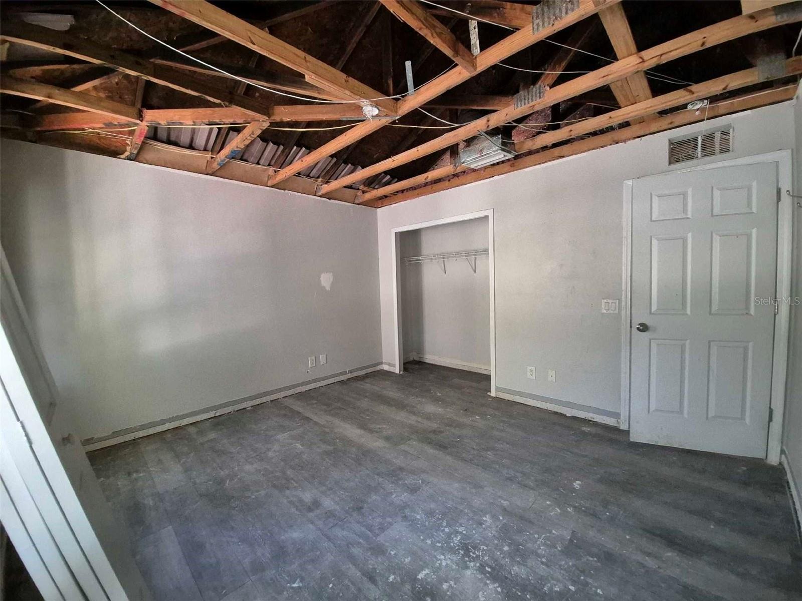 8109 ORANGE SPRING DRIVE