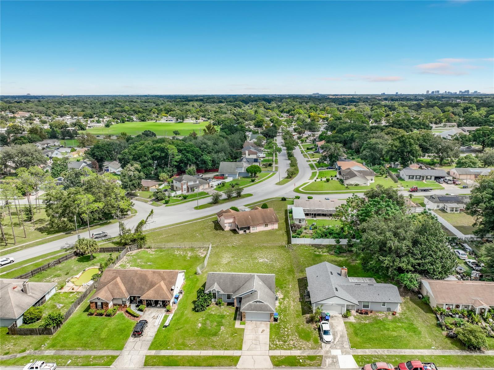 2943 ROUNDABOUT LANE