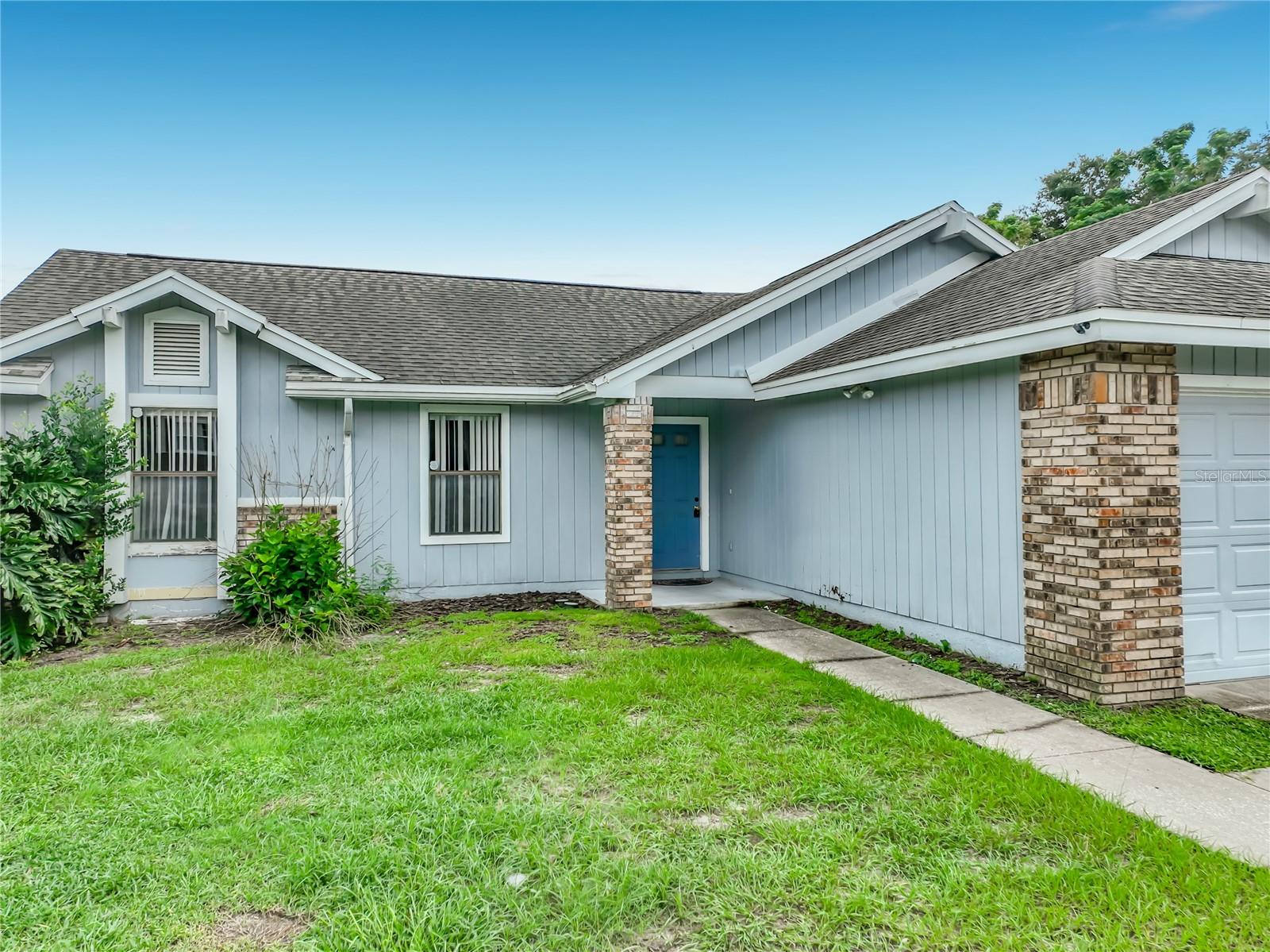 2943 ROUNDABOUT LANE