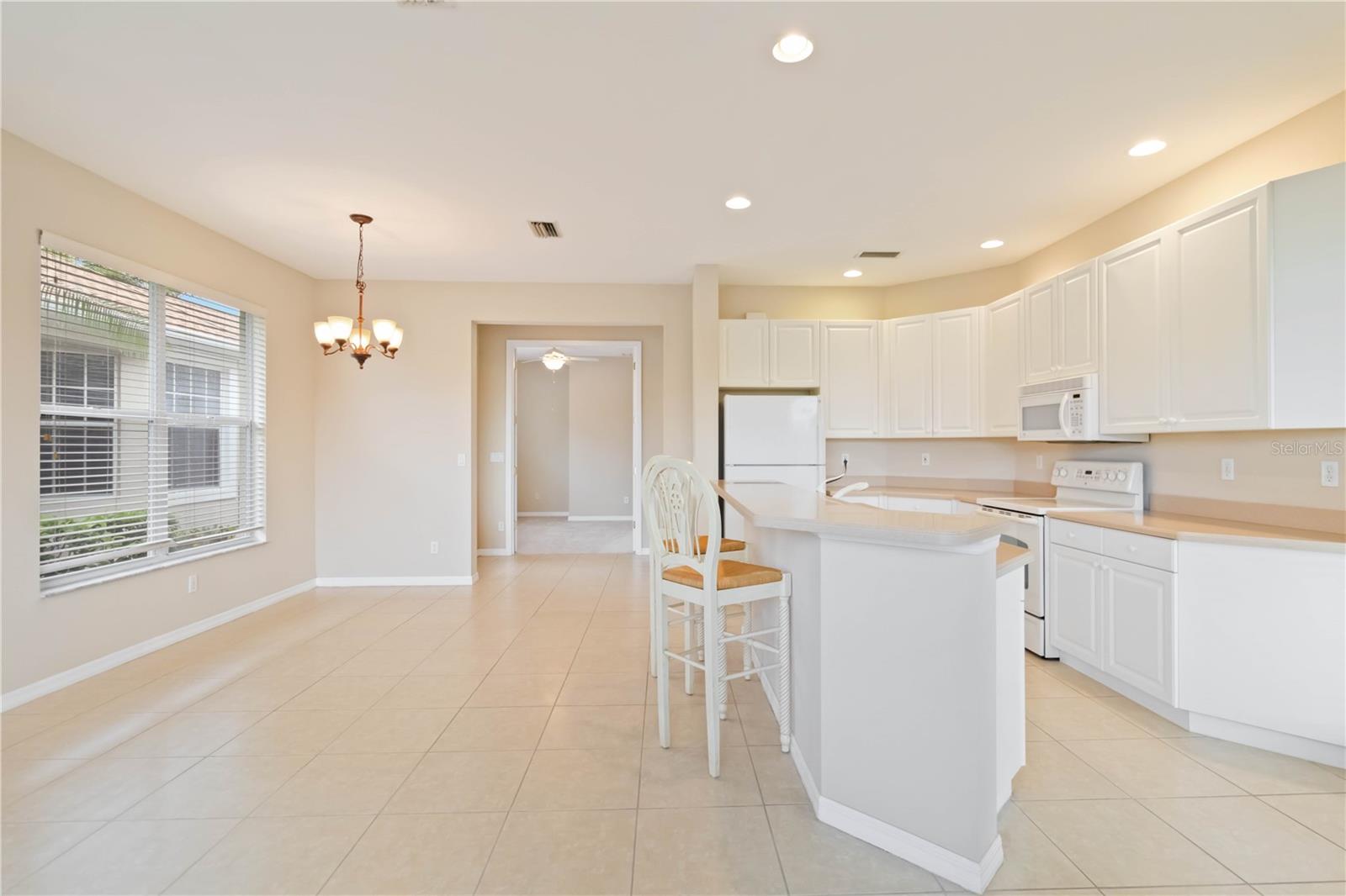 LAKESIDE PLANTATION - Residential