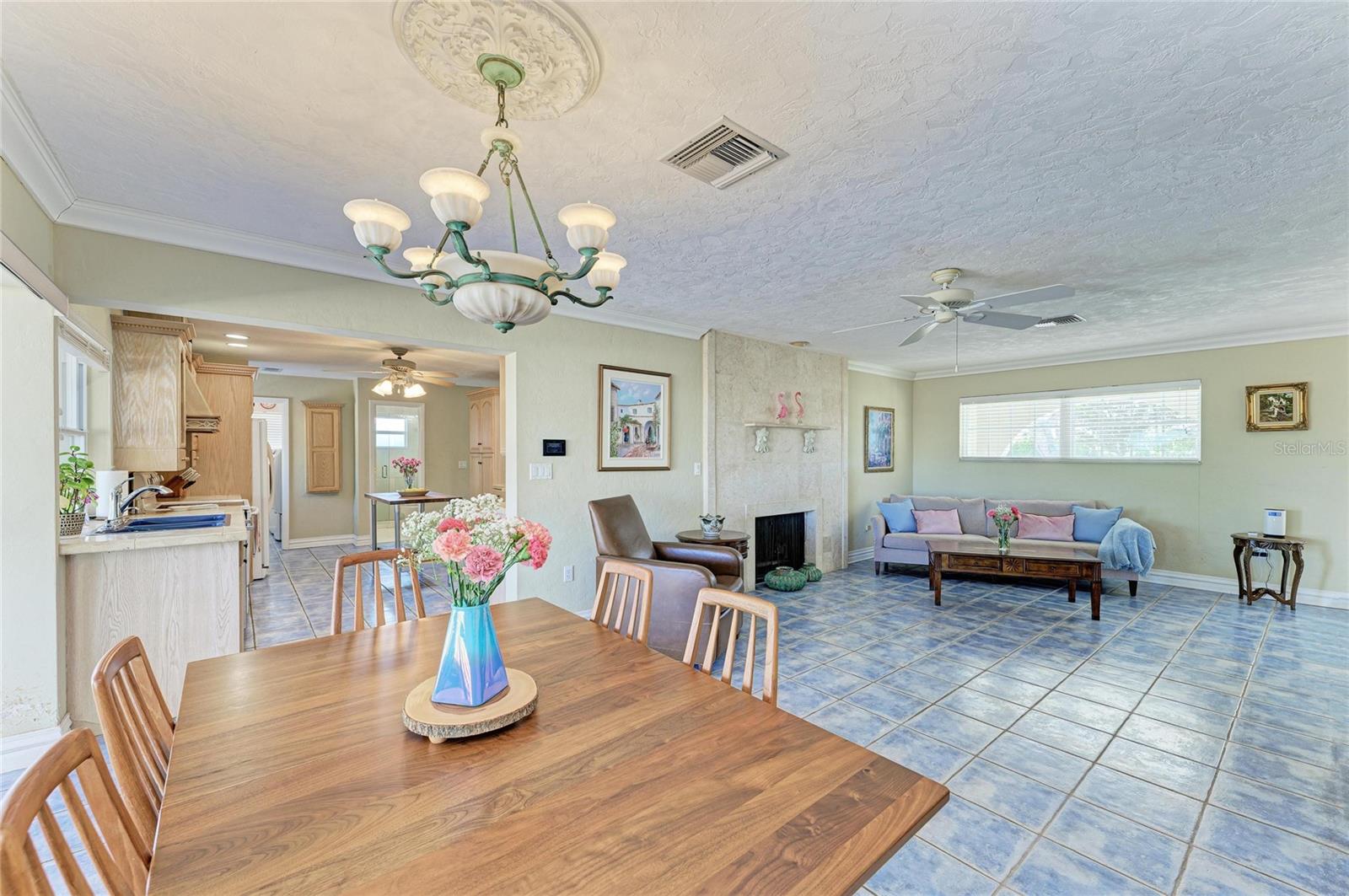 BAYSHORE - Residential