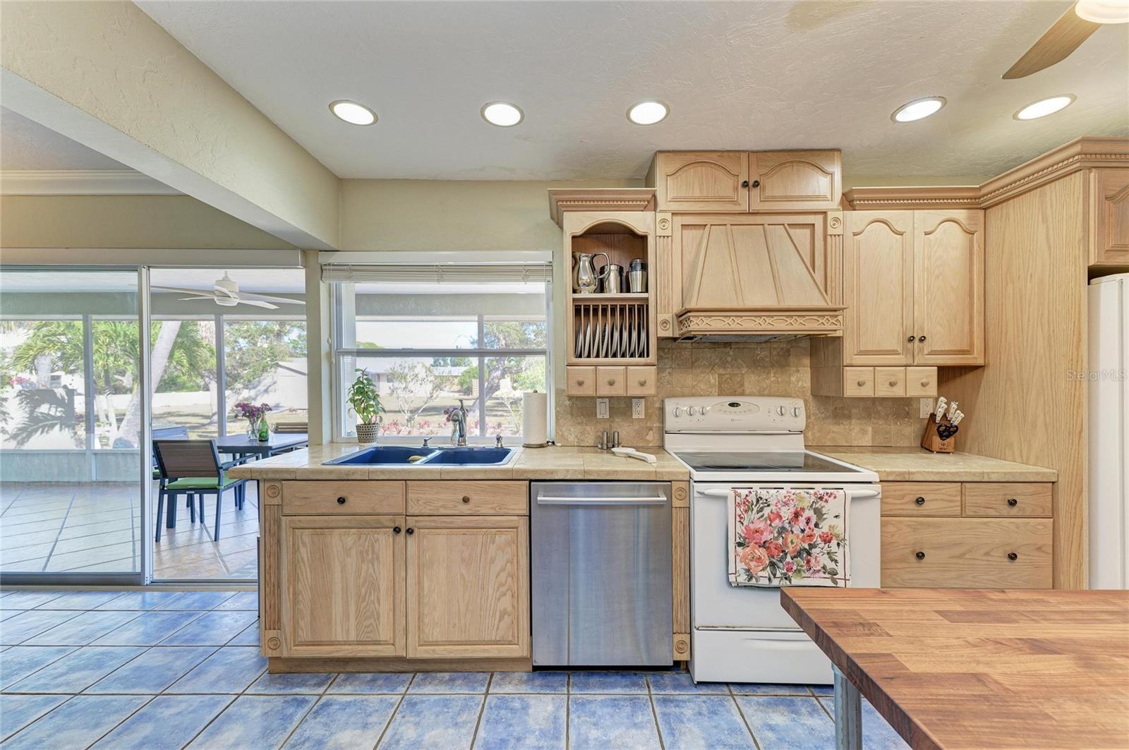 BAYSHORE - Residential