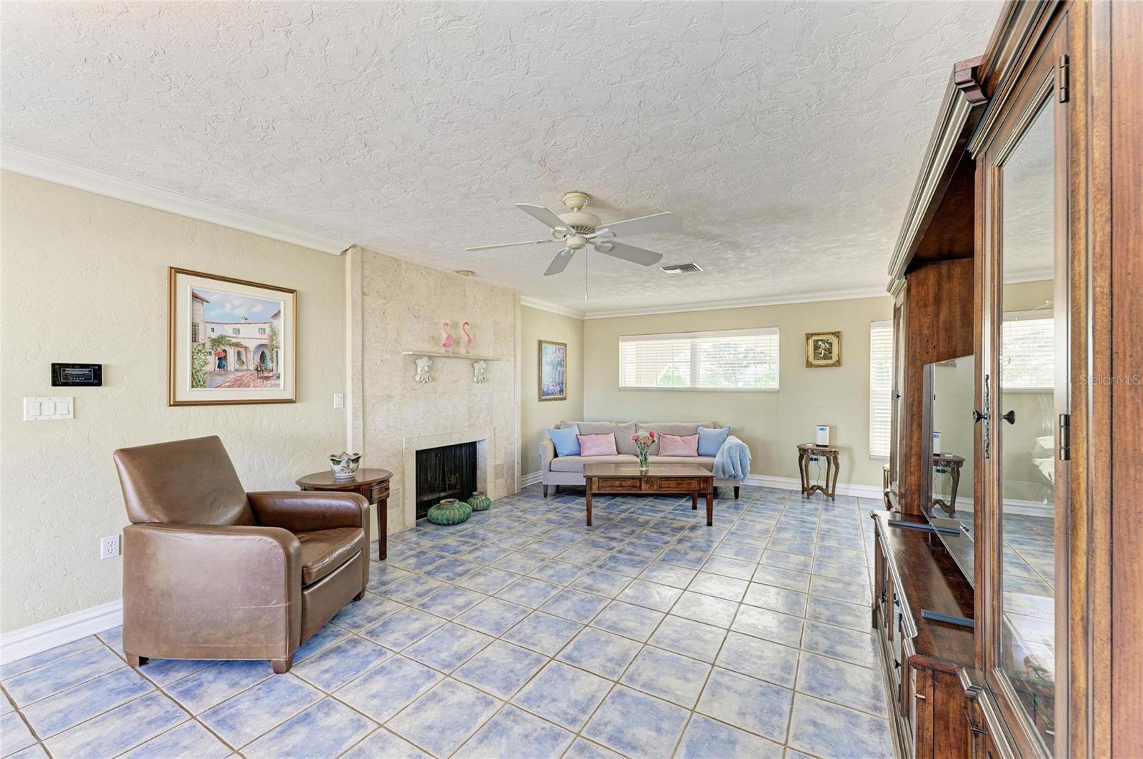 BAYSHORE - Residential