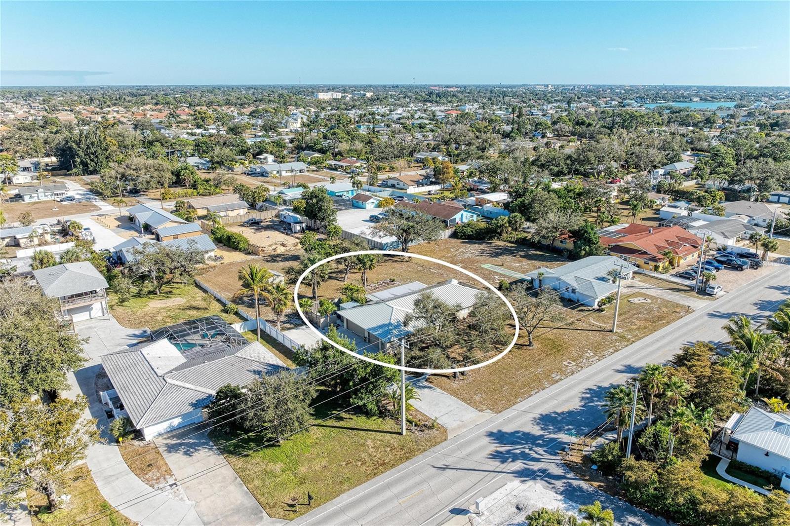 BAYSHORE - Residential