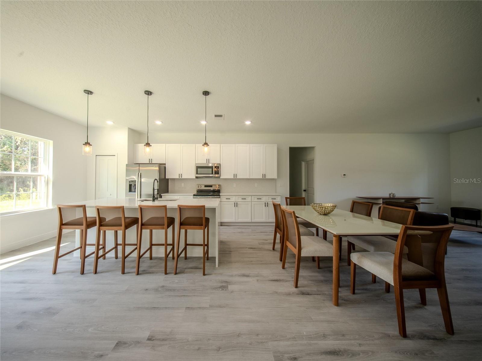 MARION OAKS UN 01 - Residential Lease