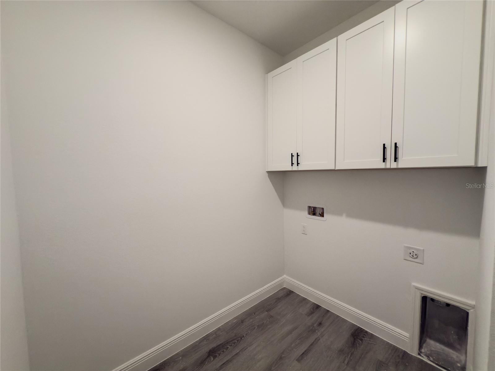 MARION OAKS UN 01 - Residential Lease